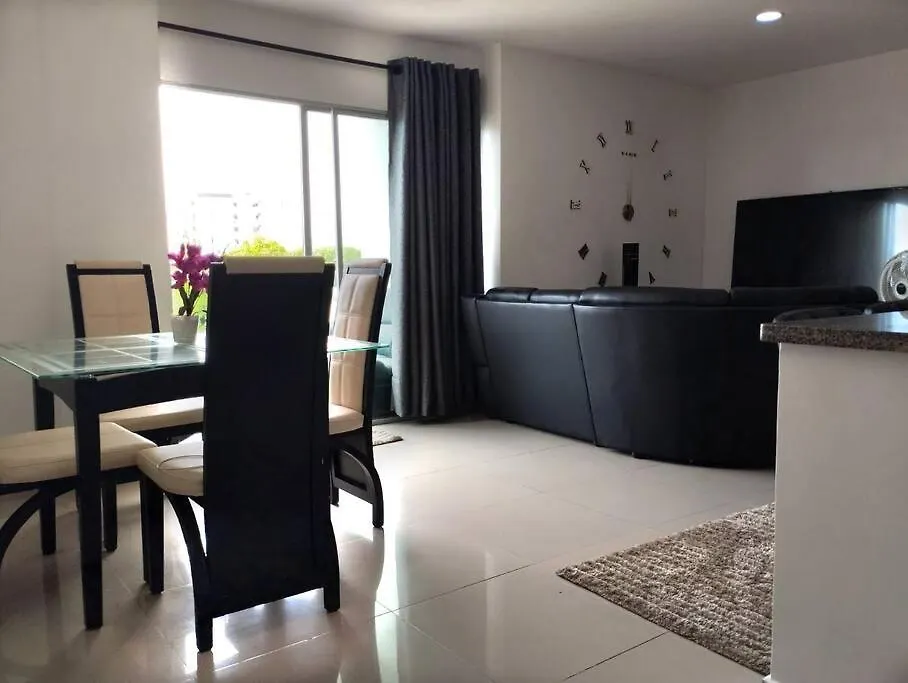 Cartagena En Familia, Con Aire Y Smart Tv Apartment Colombia